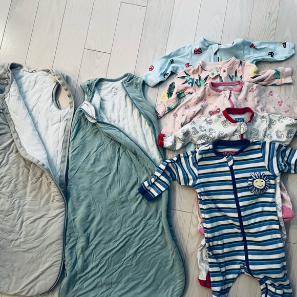 Kyte BABY Other - Kyte Bamboo lot 1-2.5 tog size Small Sleep Sack & Pajama set